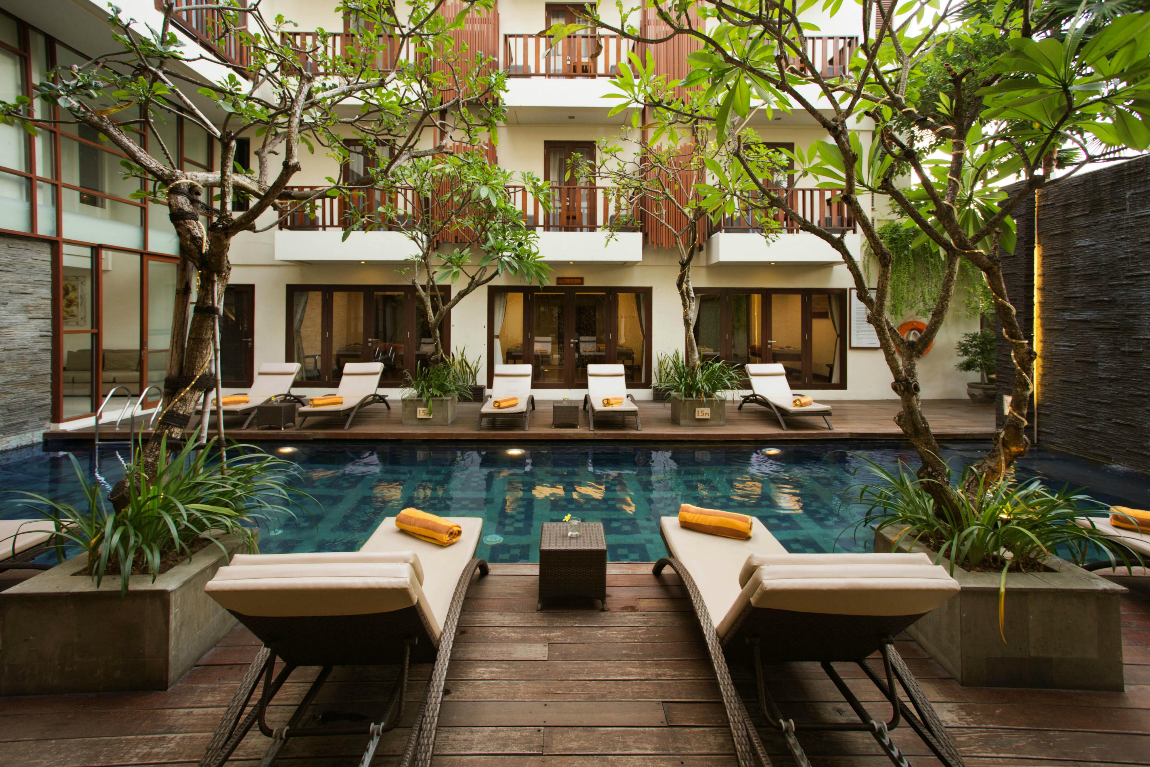 D'Primahotel Seminyak Экстерьер фото