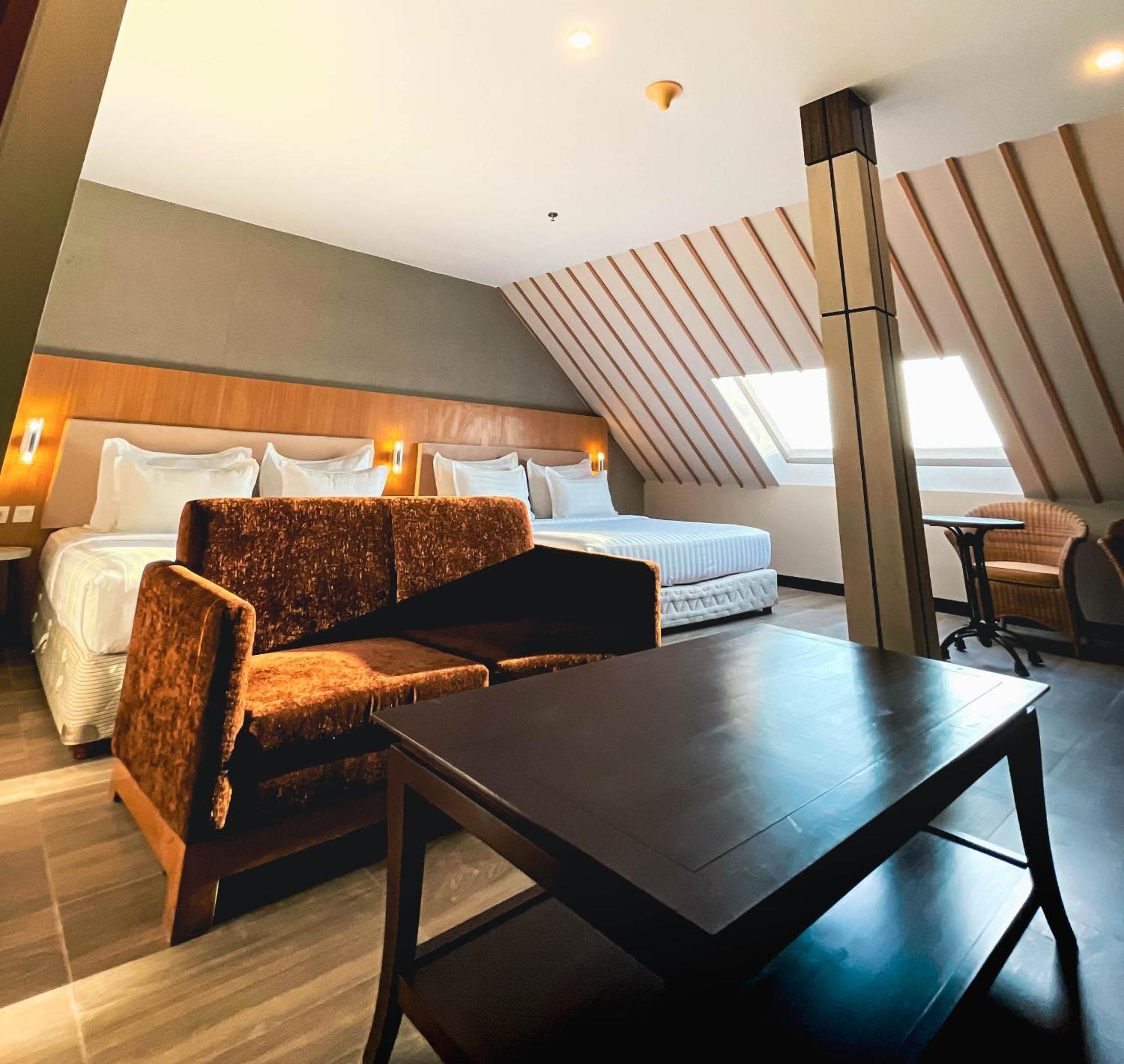 D'Primahotel Seminyak Экстерьер фото