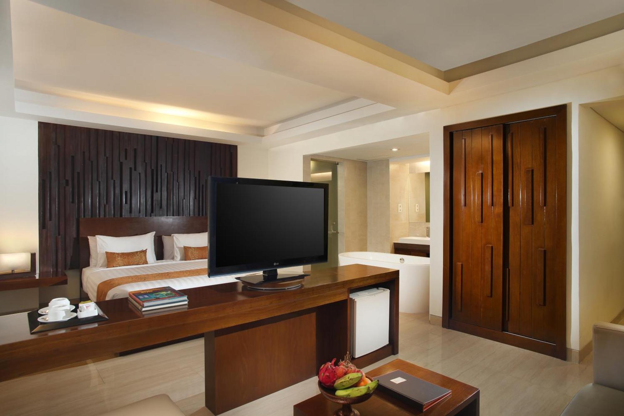 D'Primahotel Seminyak Экстерьер фото
