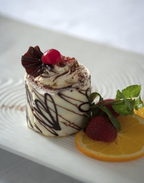 D'Primahotel Seminyak Экстерьер фото
