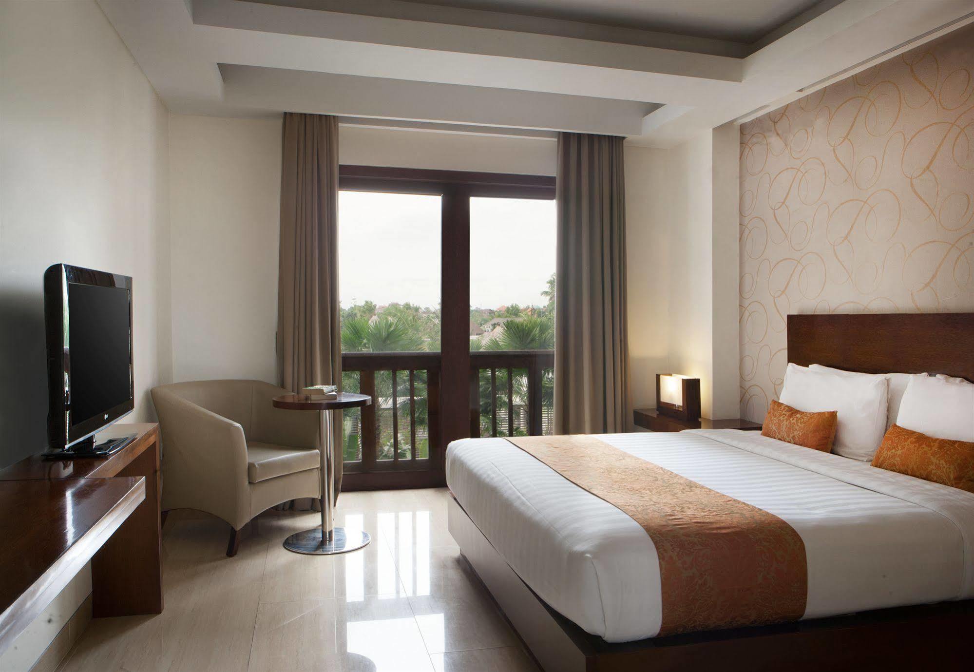D'Primahotel Seminyak Экстерьер фото