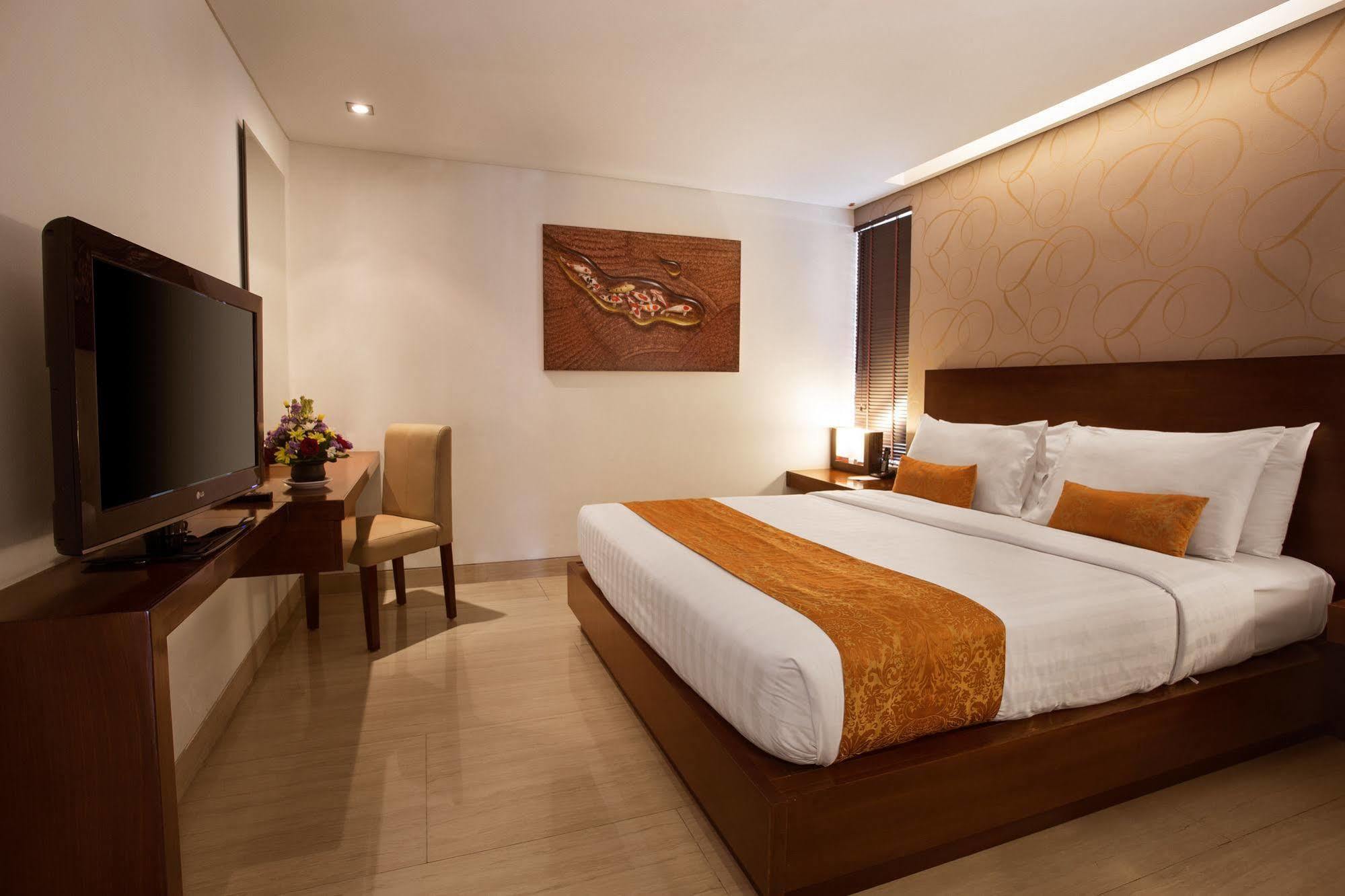D'Primahotel Seminyak Экстерьер фото