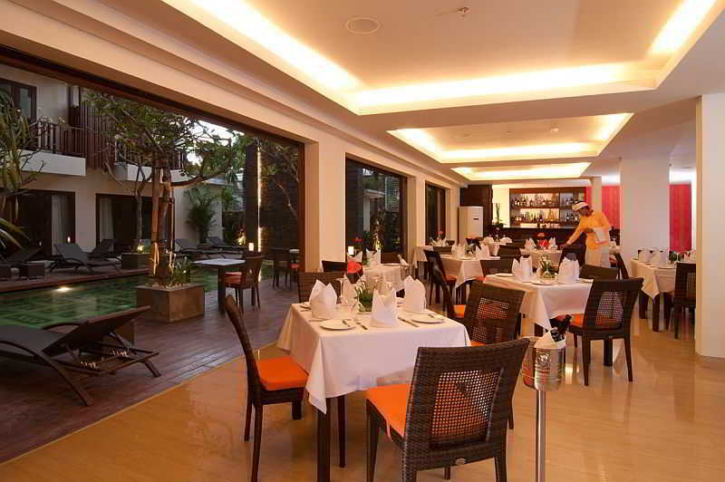 D'Primahotel Seminyak Экстерьер фото